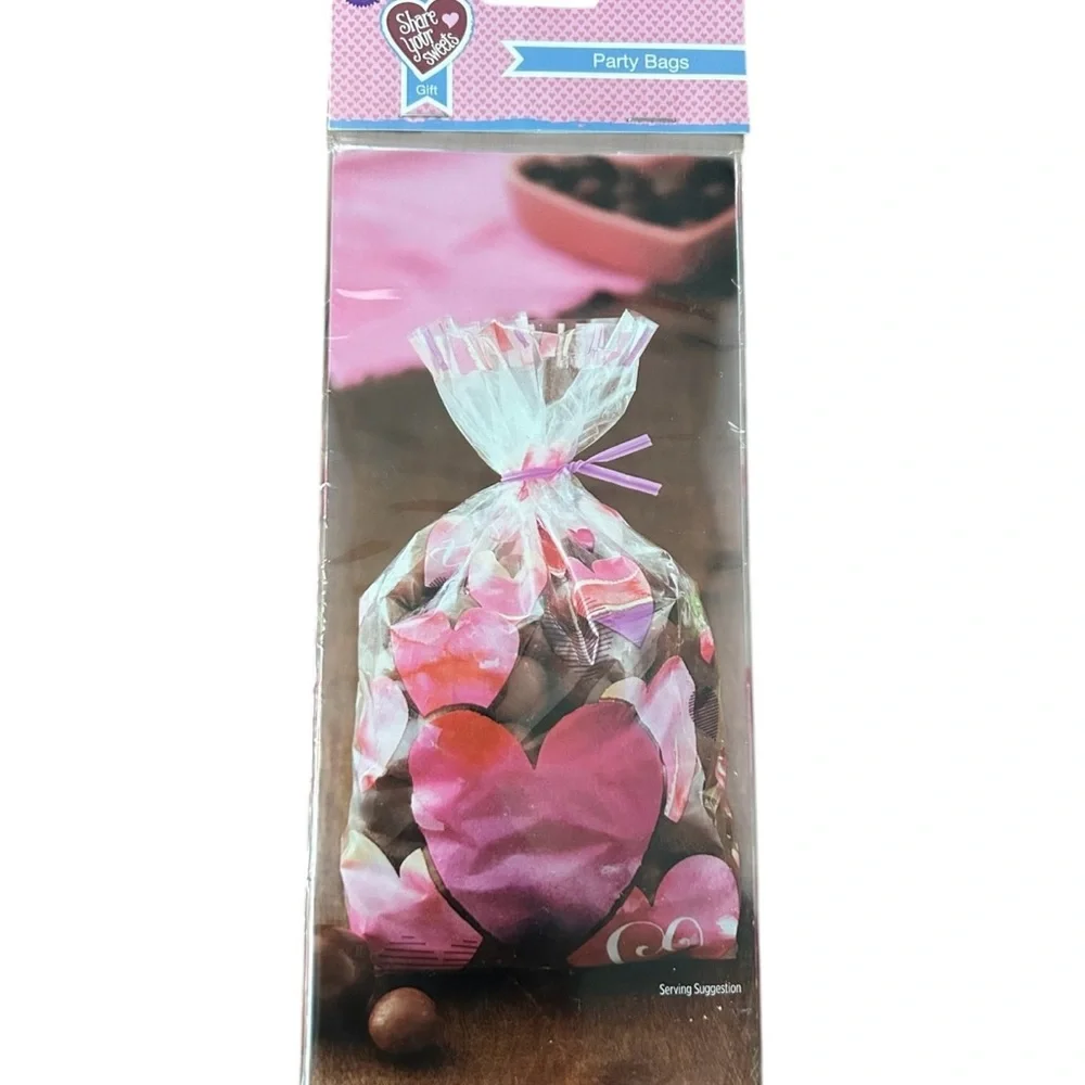 NEW Wilton Cellophane Party Bags Lot of 4 Party Size 4 Mini Size 160 Total Heart